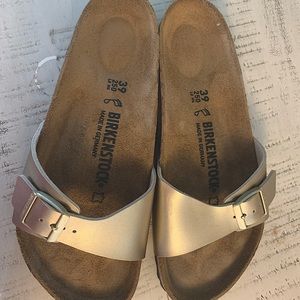 Gold Birkenstocks, nwot, size 39